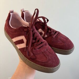 Cruza Burgundy Suede Low Top Sneakers Size 38